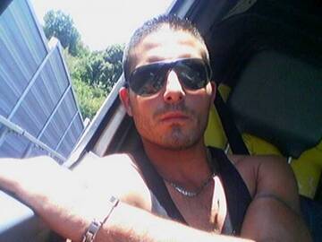 Public Photo of lookthatextends